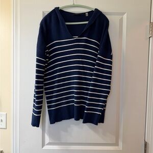 Tahari Women's V-Neck Sweater in Navy and White Stripes